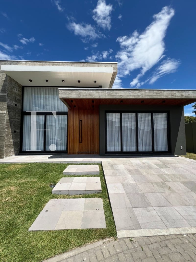 Casa Condomínio com 181m², 4 dormitórios, 4 suítes, 2 vagas, Sunset em Xangri-Lá