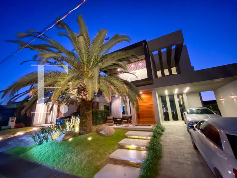 Sobrado com 250m², 3 dormitórios, 3 suítes, 2 vagas, Capão Ilhas Resort em Capão da Canoa