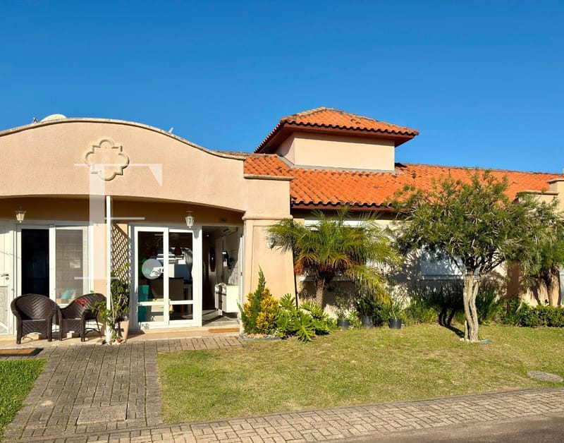 Casa Condomínio com 70m², 3 dormitórios, 1 suíte, 1 vaga, Casa Hermosa em Xangri-Lá