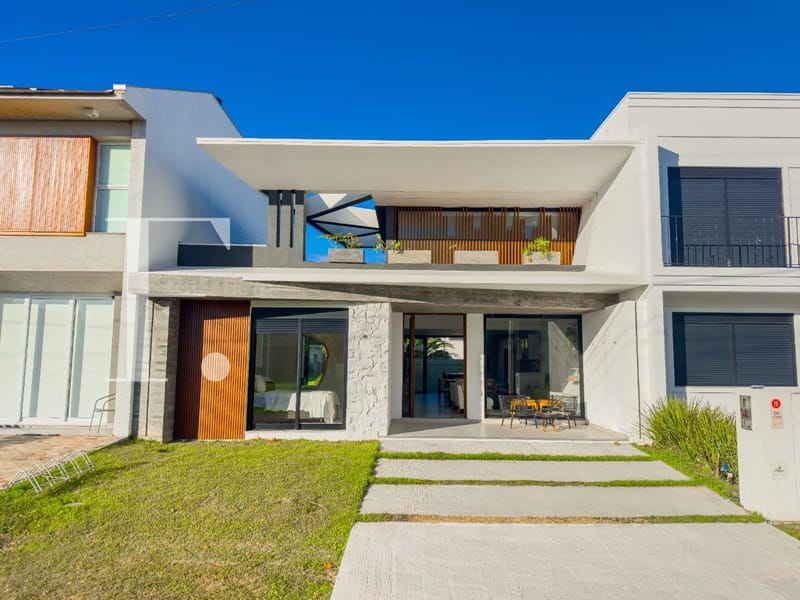 Casa Condomínio com 150m², 4 dormitórios, 4 suítes, 2 vagas, Sunset em Xangri-Lá