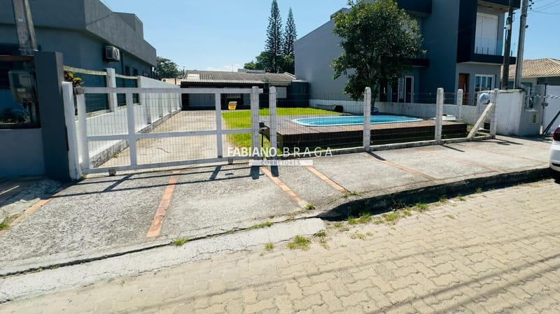 Terreno com 373m², no bairro Centro em Xangri-Lá