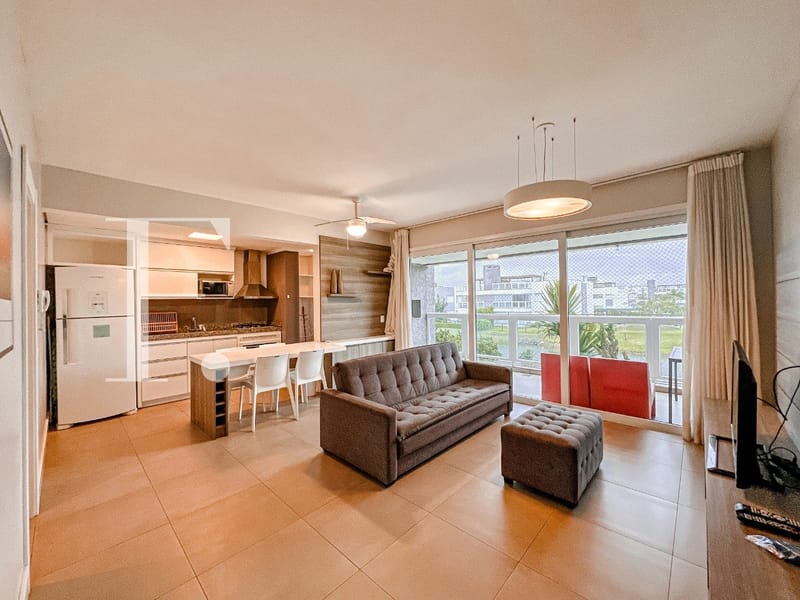 Apartamento com 84m², 2 dormitórios, 1 suíte, 2 vagas, Rossi Atlântida em Xangri-Lá