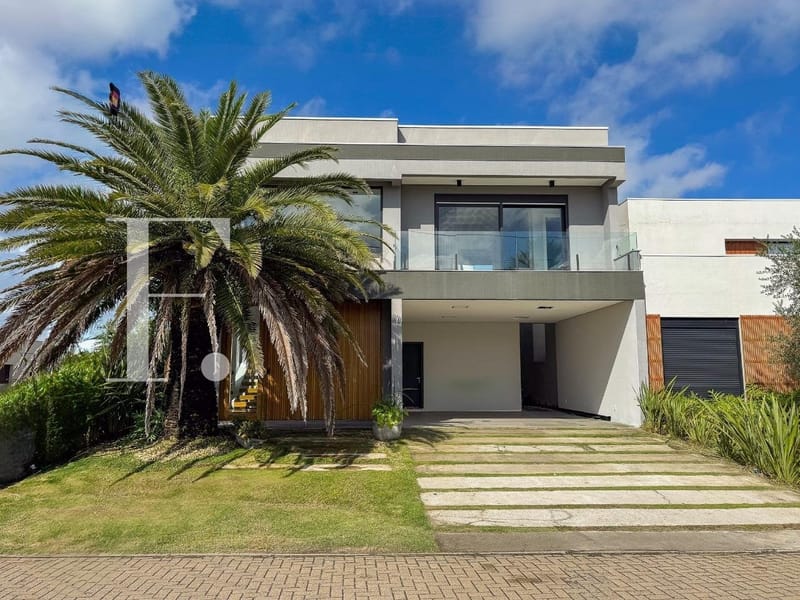 Sobrado com 300m², 5 dormitórios, 5 suítes, 2 vagas, Blue em Xangri-Lá