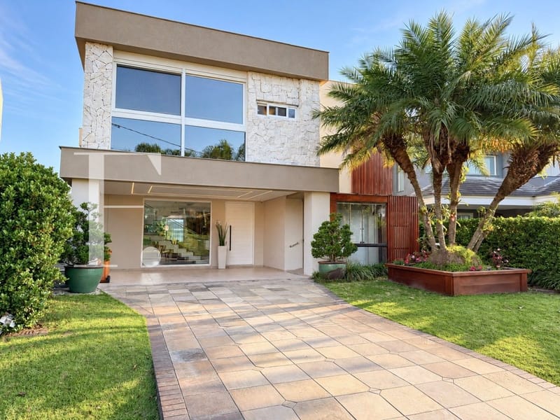 Sobrado com 446m², 6 dormitórios, 6 suítes, 2 vagas, Enseada Lagos em Xangri-Lá
