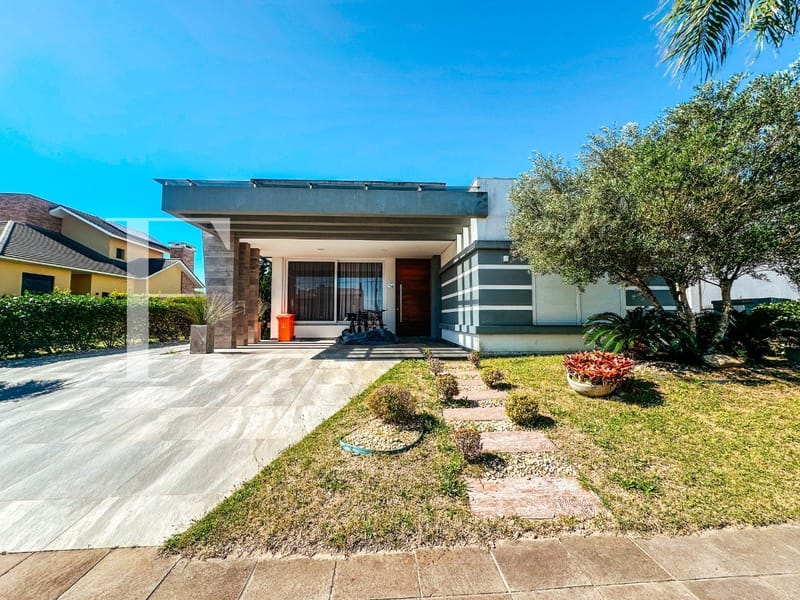 Casa Condomínio com 220m², 4 dormitórios, 4 suítes, 4 vagas, Quintas do Lago em Xangri-Lá