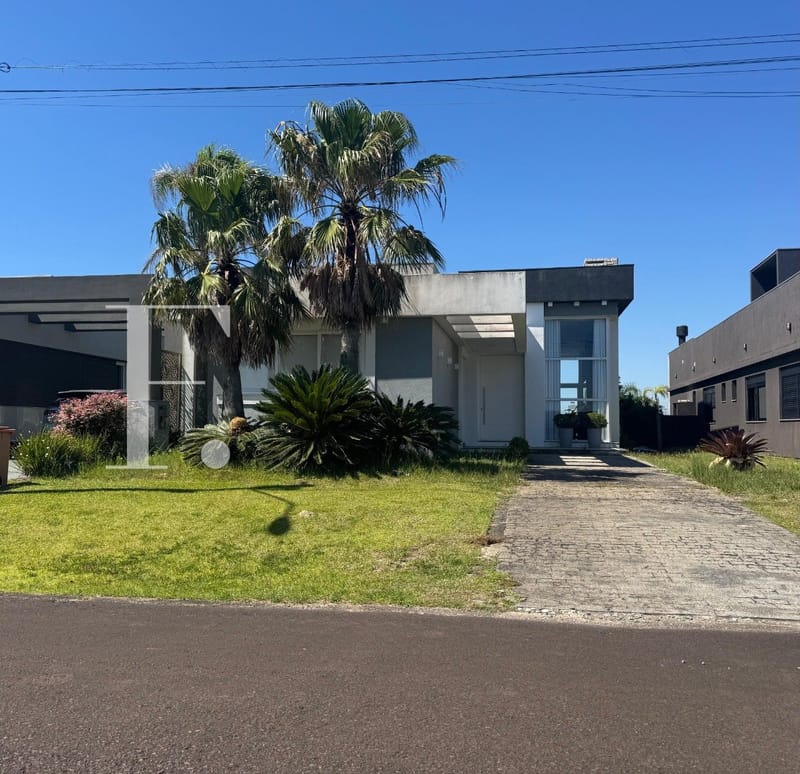Casa Condomínio com 174m², 3 dormitórios, 3 suítes, 2 vagas, Riviera em Xangri-Lá