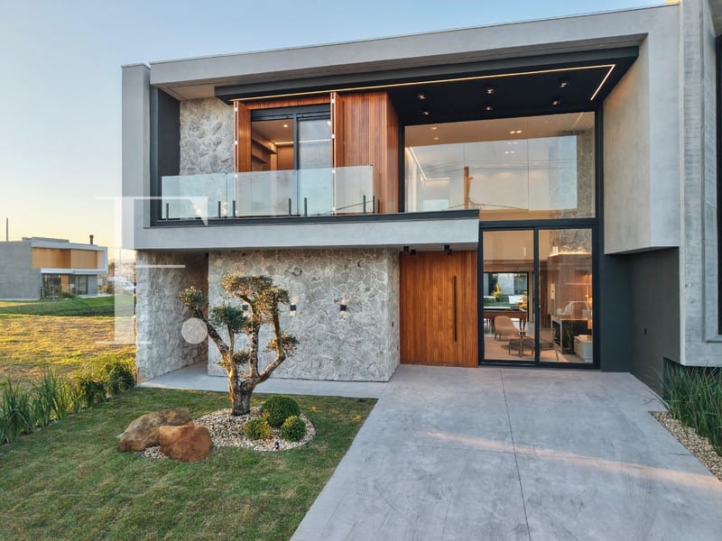 Sobrado com 256m², 4 dormitórios, 4 suítes, 2 vagas, Zen Concept Resort em Xangri-Lá