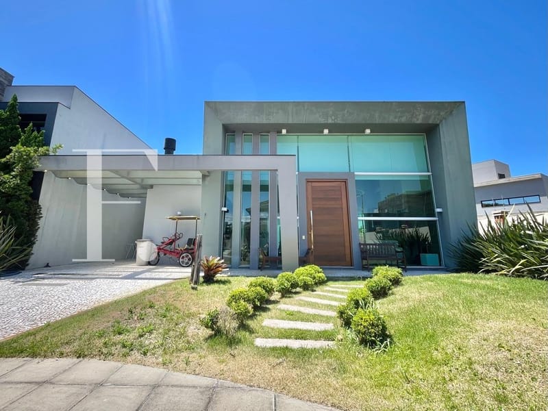 Casa Condomínio com 180m², 4 dormitórios, 4 suítes, 2 vagas, Condado de Capão em Capão da Canoa