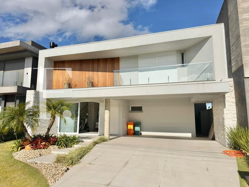 Sobrado com 280m², 4 dormitórios, 4 suítes, 2 vagas, Sunset em Xangri-Lá