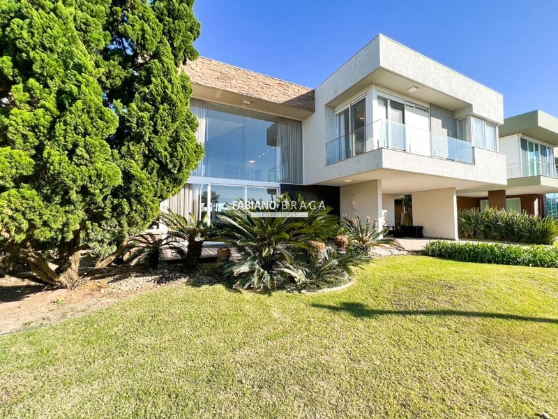 Sobrado com 540m², 6 dormitórios, 6 suítes, 4 vagas, Las Dunas em Xangri-Lá