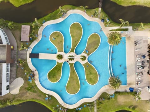 Terreno em Condomínio com 375m², Dubai Resort em Capão da Canoa