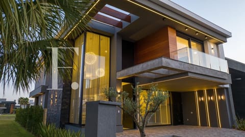 Sobrado com 380m², 5 dormitórios, 5 suítes, 2 vagas, Capão Ilhas Resort em Capão da Canoa