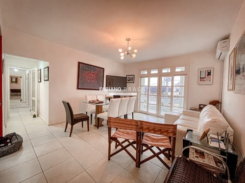 Apartamento com 94m², 3 dormitórios, 1 suíte, 1 vaga, Cannes em Xangri-Lá