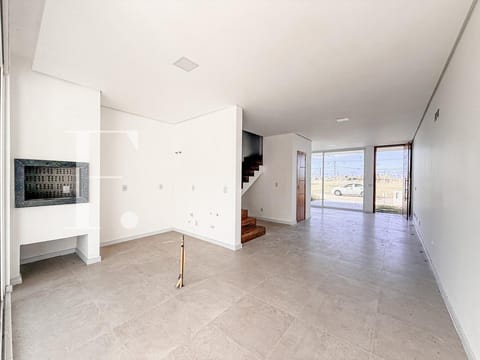 Casa com 120m², 3 dormitórios, 3 suítes, 2 vagas, Santorini em Xangri-Lá