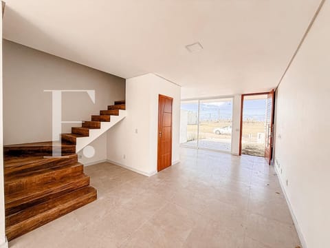 Casa com 120m², 3 dormitórios, 3 suítes, 2 vagas, Santorini em Xangri-Lá