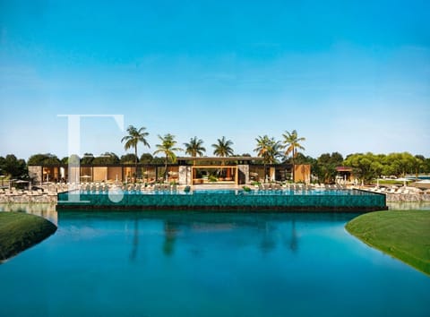 Aura Garden Place