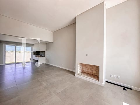 Casa com 130m², 3 dormitórios, 3 suítes, 2 vagas, Santorini em Xangri-Lá