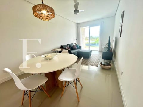 Apartamento com 81m², 2 dormitórios, 1 suíte, 1 vaga, Residencial Isabella em Xangri-Lá