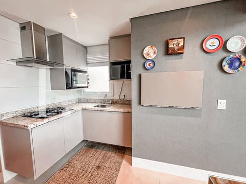 Duplex com 167m², 3 dormitórios, 2 suítes, 3 vagas, Green Square em Xangri-Lá