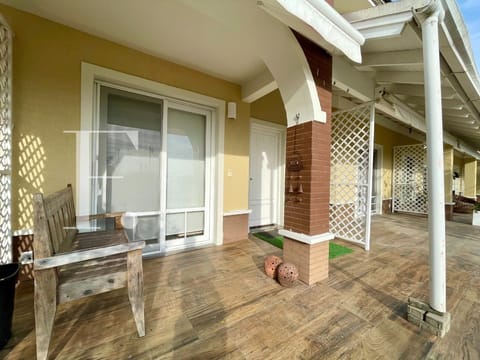 Sobrado com 87m², 2 dormitórios, 1 suíte, 2 vagas, Pacific em Xangri-Lá